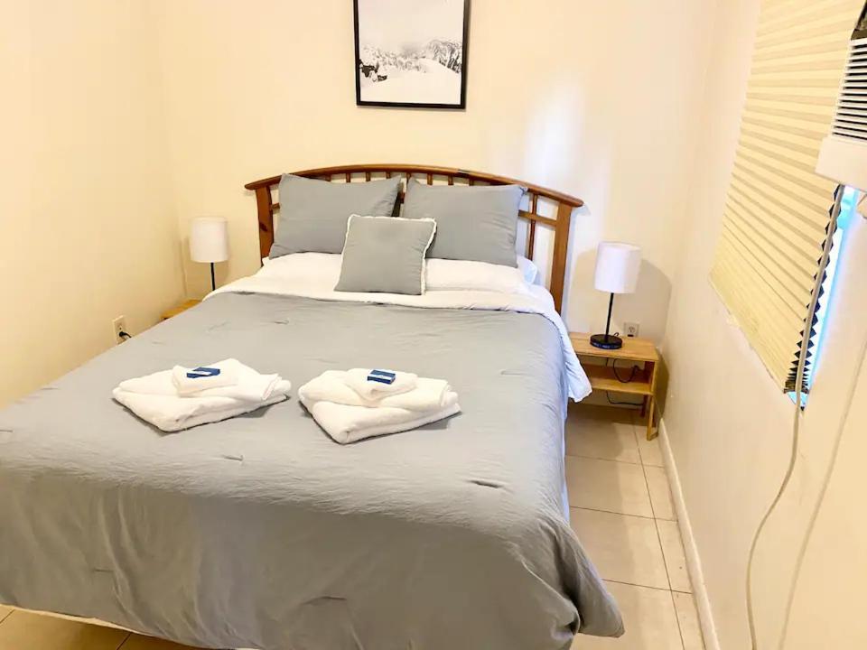 Homestay Private Near Airport - Free Parking - 02 *